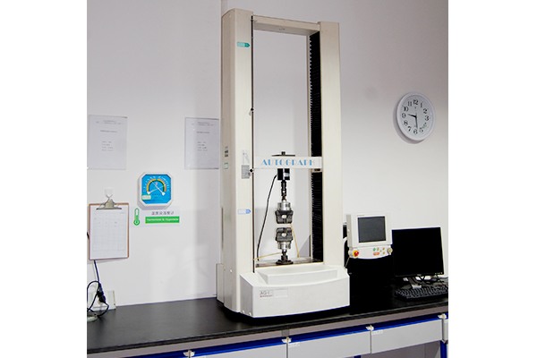 Tensile testing machine